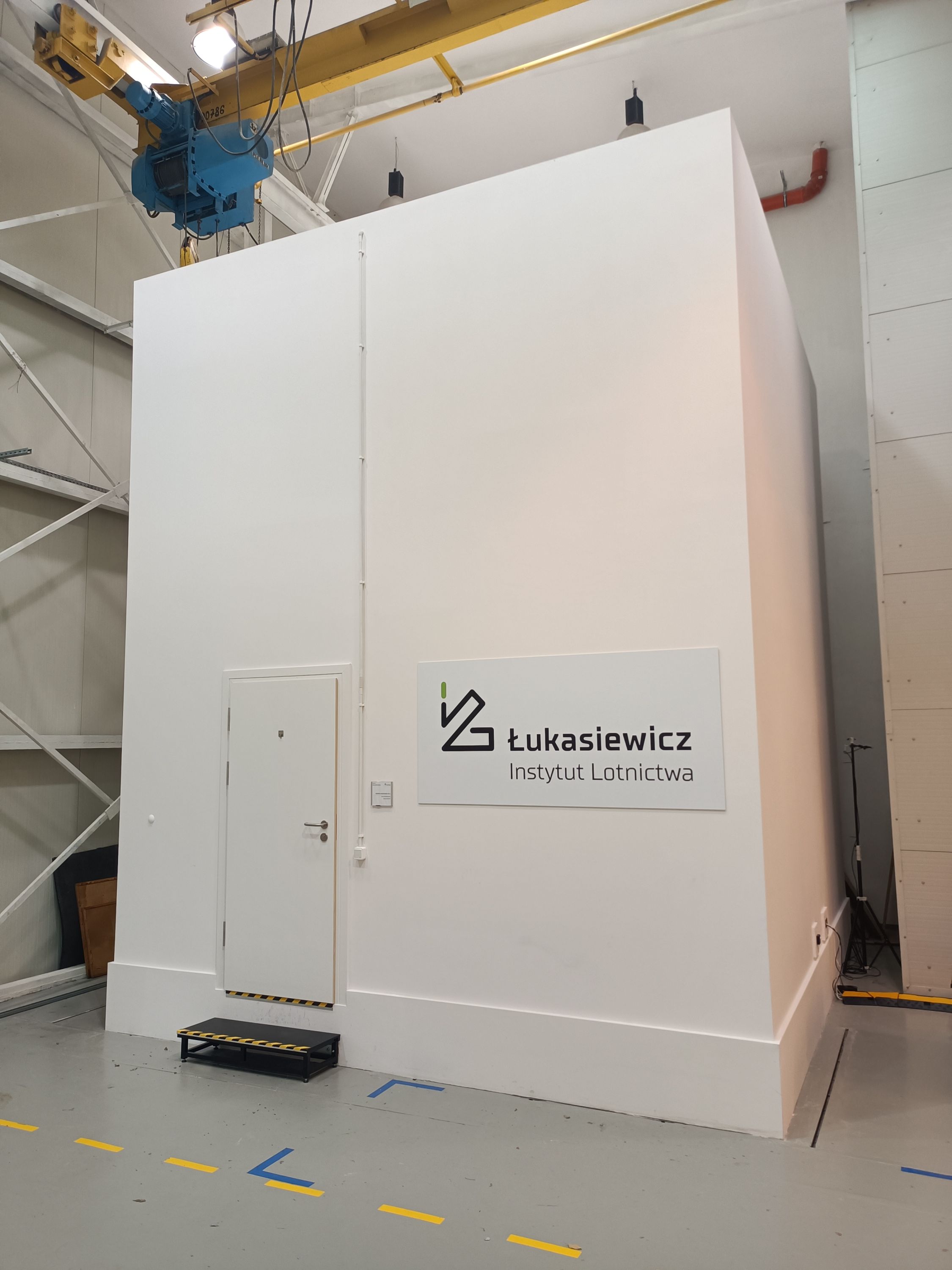 Al. Krakowska 110/114, Warszawa Włochy